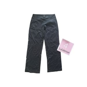 Lululemon Athletica Size 4 Black Workout Cropped Relaxed Fit Pants